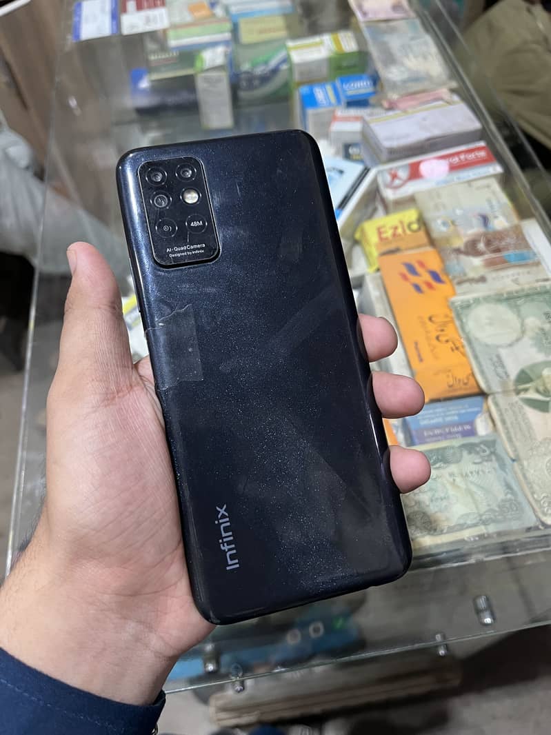 Infinix Note 8i 0