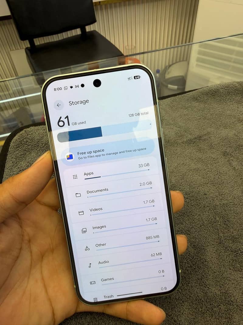 Google Pixel 9 5