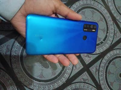 Tecno Spark 5 Pro 4gb 64gb all ok bs fingar kharab hai
