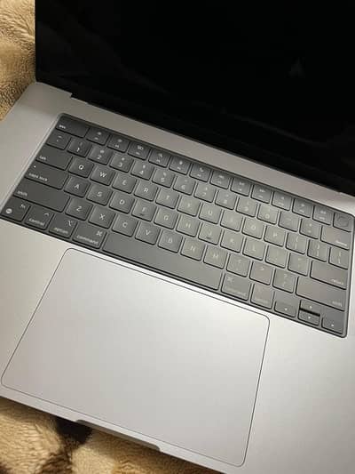 apple Mac book pro mm2 max 16inch with box 96gb