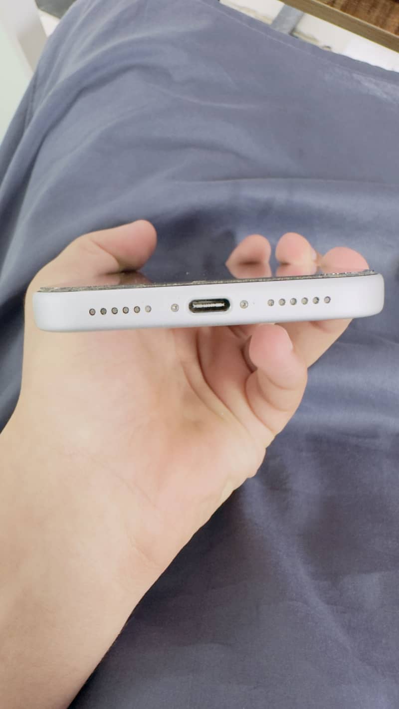 Apple iPhone 17 Pro Max 5