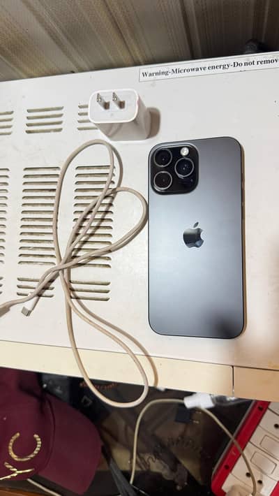 Apple iPhone 16 Pro Max factory unlock 93 Health dual E sim