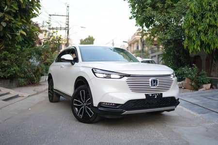 Honda Vezel e:Hev Z 2022 | Japan Import 2024 | Genuine | 45,000 KM