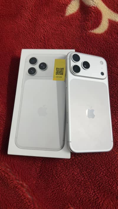 iPhone 17 Pro Max Only 60 cycle