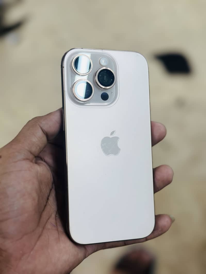 IPhone 16 pro 0