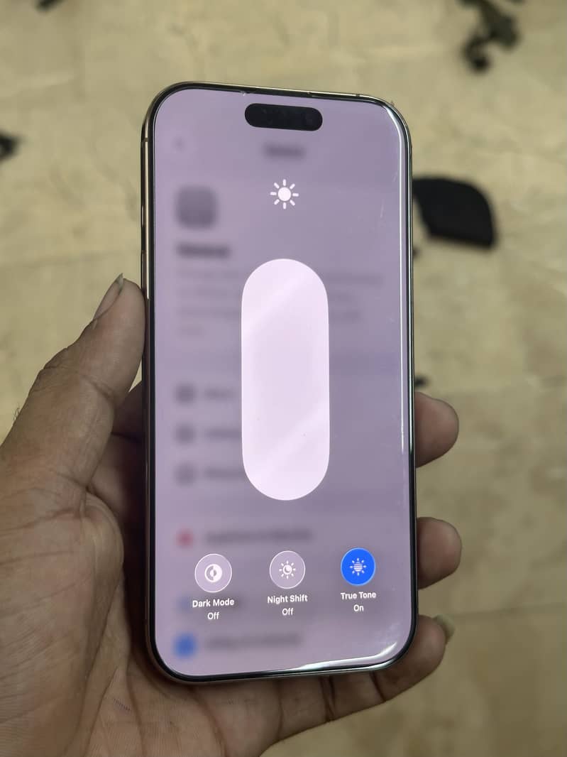 IPhone 16 pro 5
