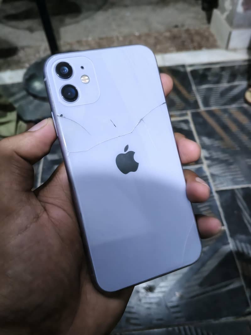 Apple iPhone 11 0