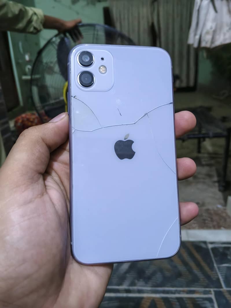 Apple iPhone 11 6