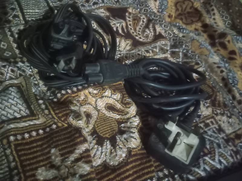 2x Computer/Monitor Power Cable – Black 0