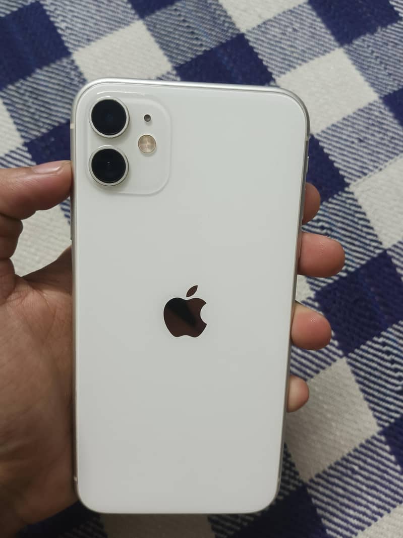 Apple iPhone 11 0