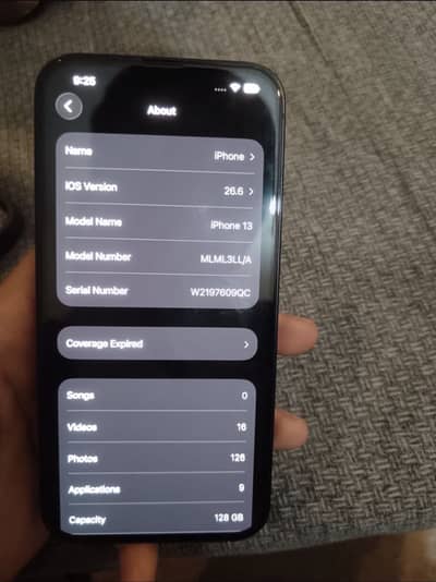 Apple iPhone 13