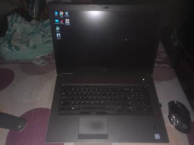 Dell Precision 7740 workstation
