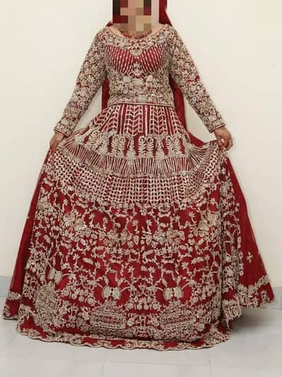 One Time use Red Colour Lehanga For sale Bilkul new ha