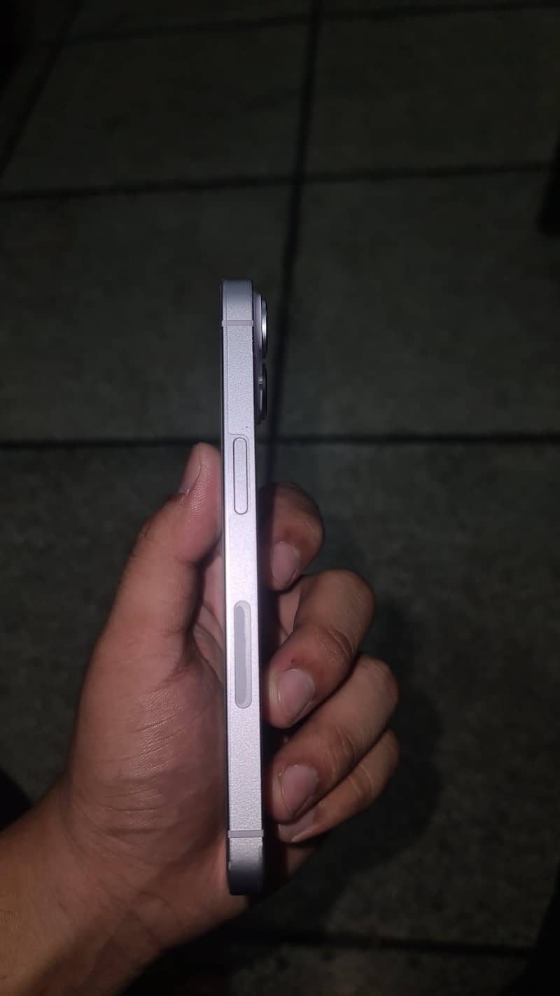 Apple iPhone 14 6