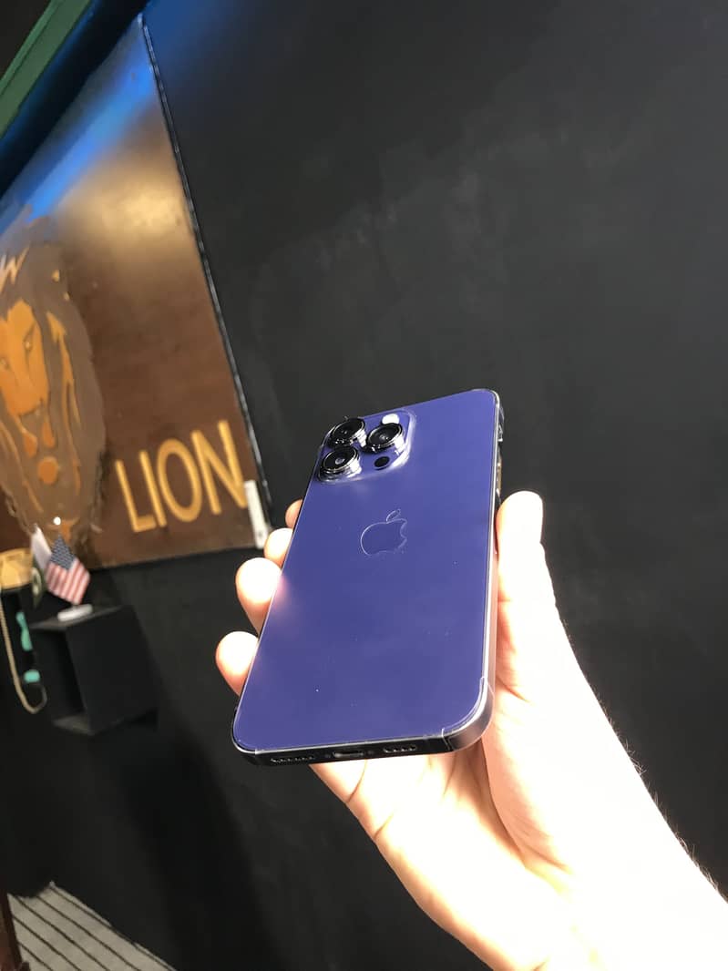 Apple iPhone 14 Pro Max 2