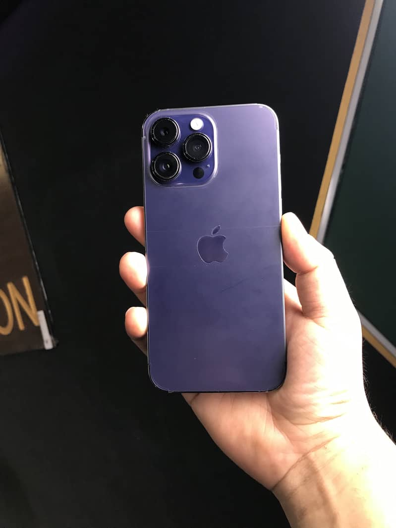 Apple iPhone 14 Pro Max 3