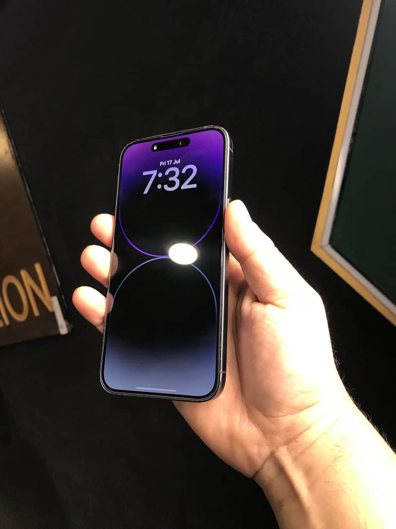Apple iPhone 14 Pro Max 4