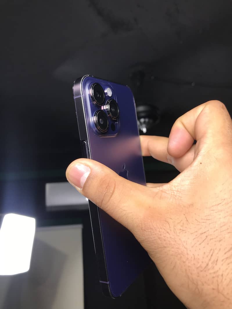 Apple iPhone 14 Pro Max 7