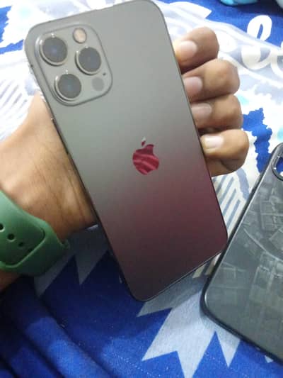 Apple iPhone 12 Pro