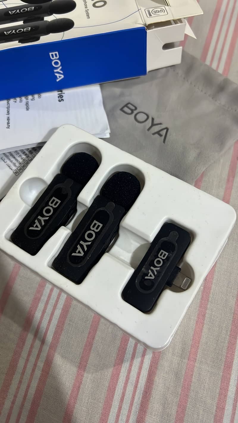 Boya v20 0