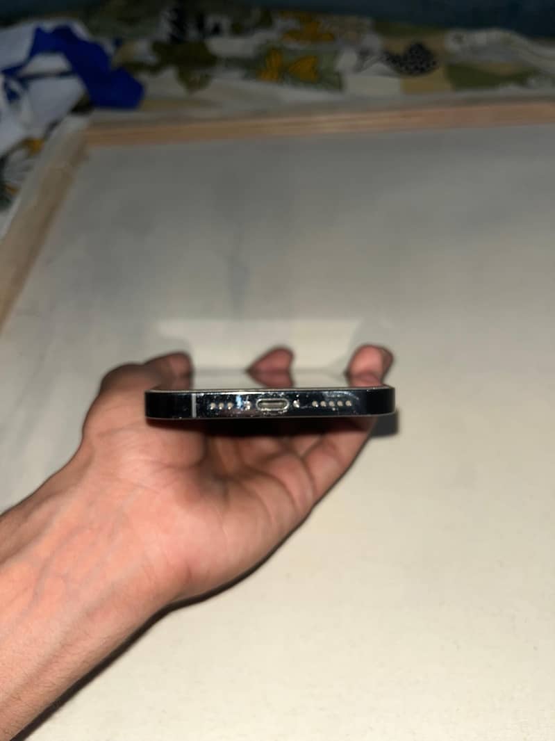 Apple iPhone 12 Pro 7
