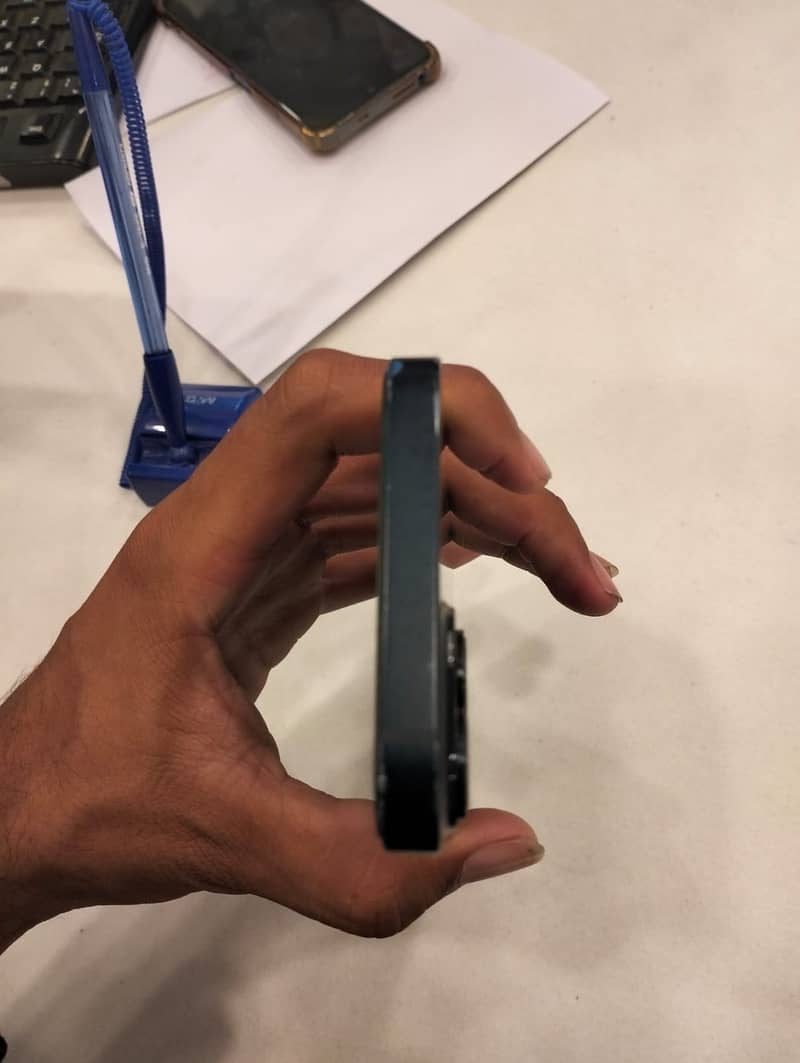Apple iPhone 14 1