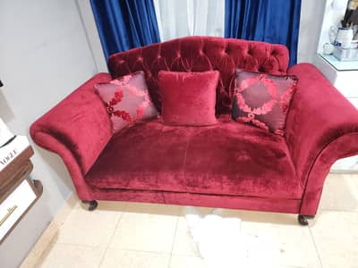 selling these sofas in great condition