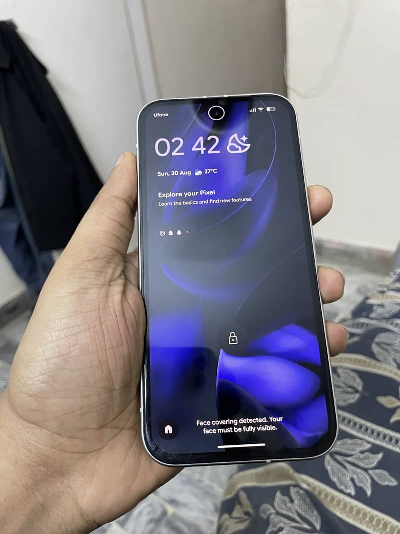 Google Pixel 9A 1