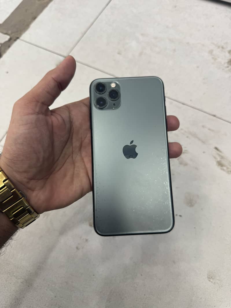 Apple iPhone 11 Pro Max 1