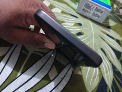 OPPO A6s