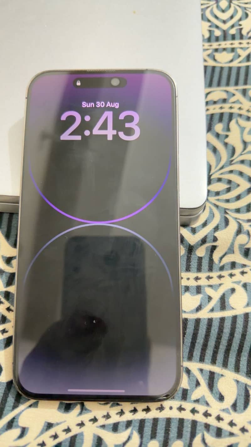 Apple iPhone 14 Pro Max 3