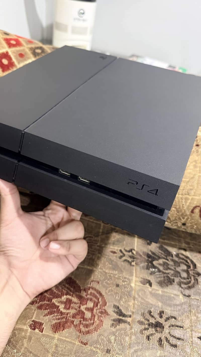 Ps4 1tb 4
