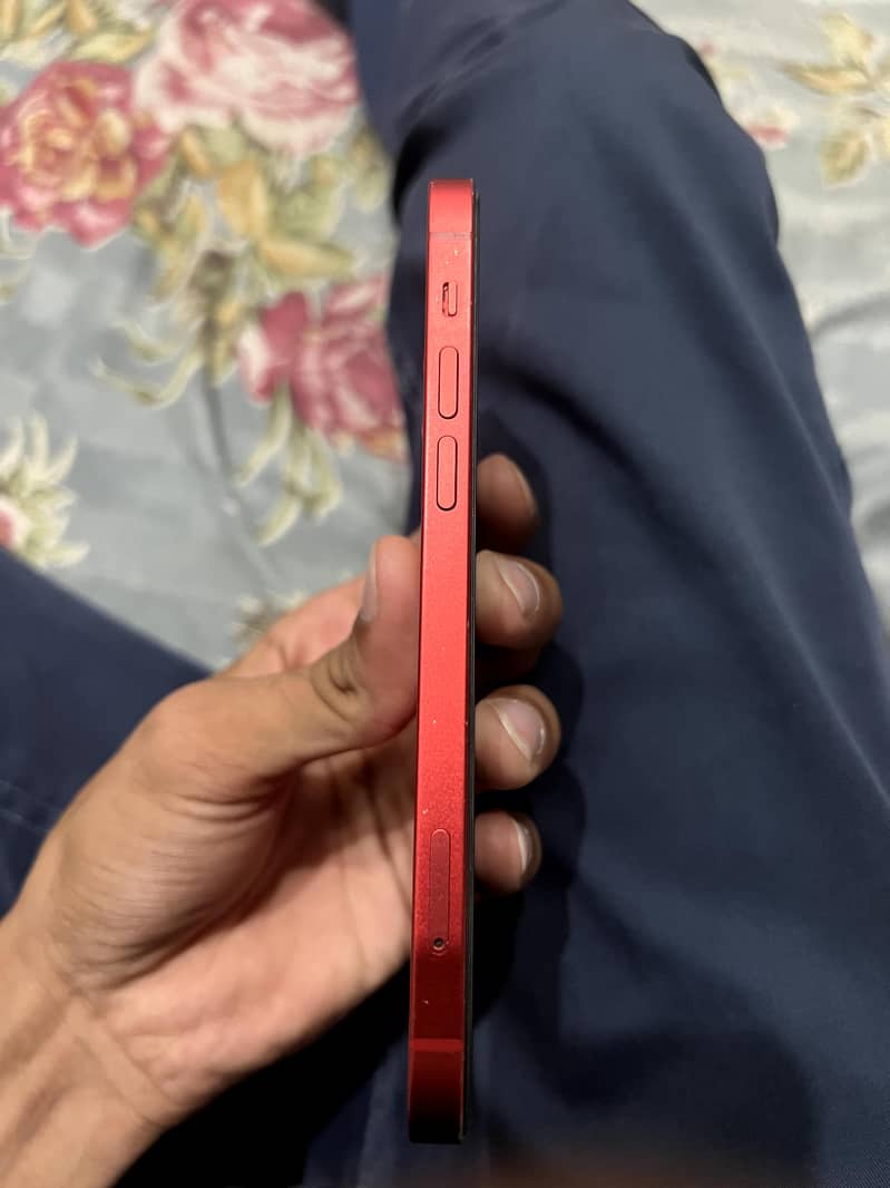 Apple iPhone 12 3