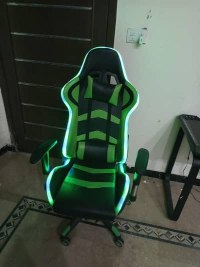 GAMING CHAIR GAMING TABLE RGB