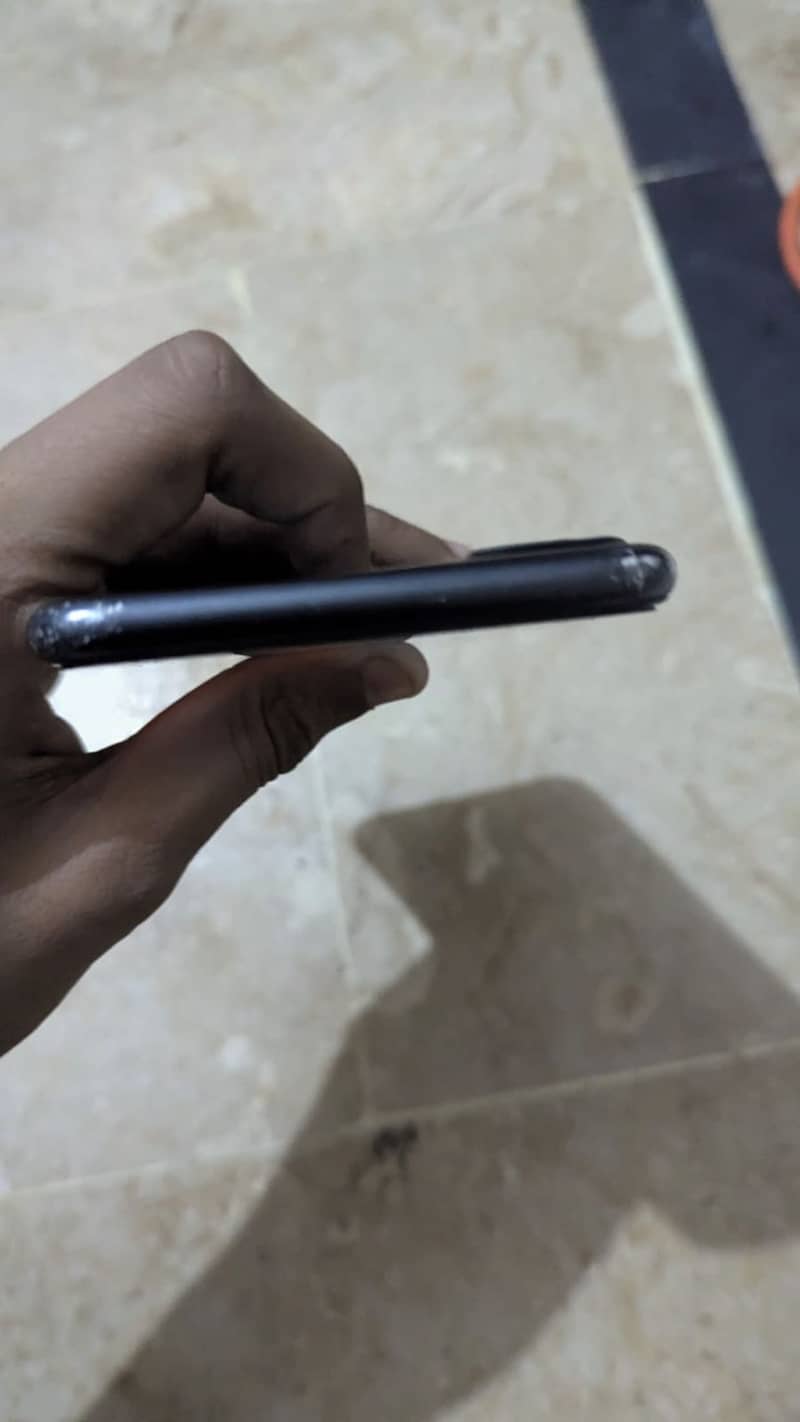 Apple iPhone 7 Plus 2