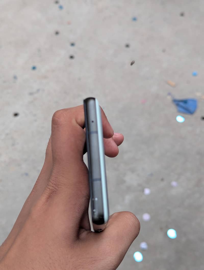 Google Pixel 6a 4