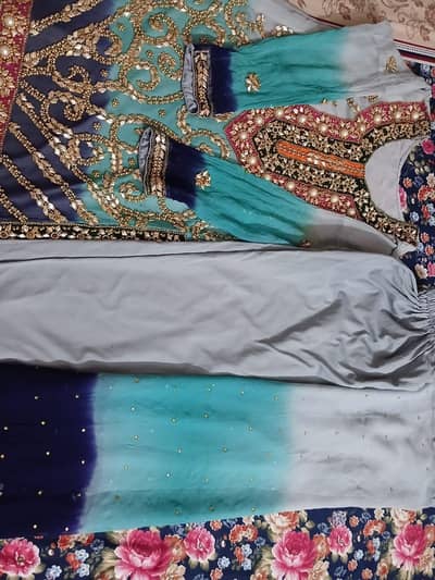 3 PCs ready to wear  embroidered chiffon suit