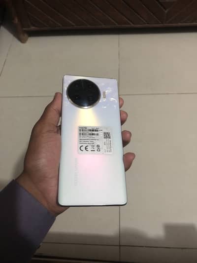 Tecno Spark 20 Pro Plus