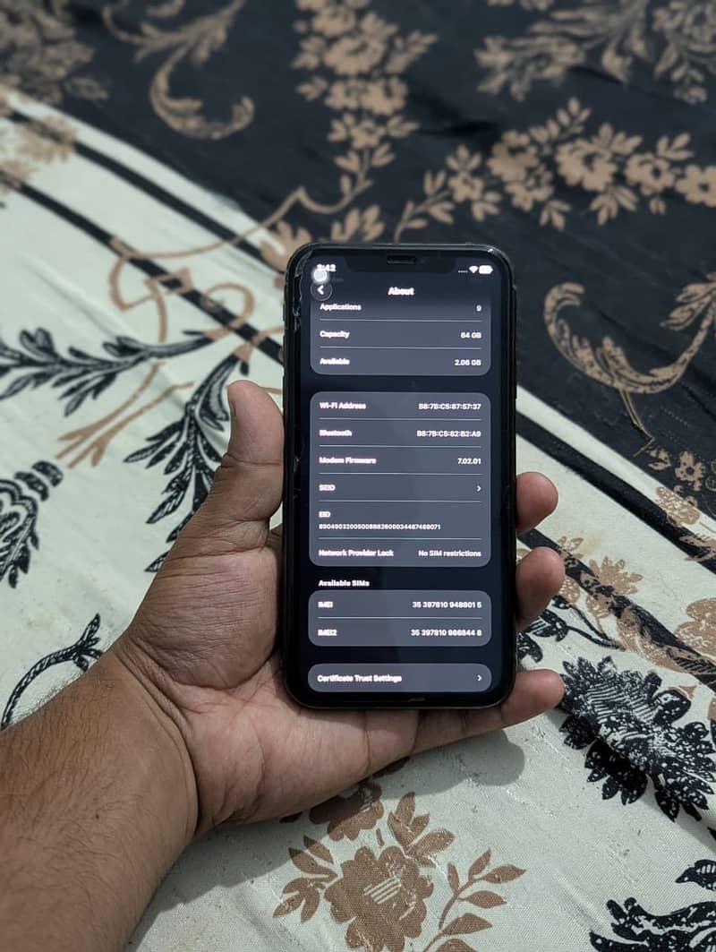 Apple iPhone 11 6