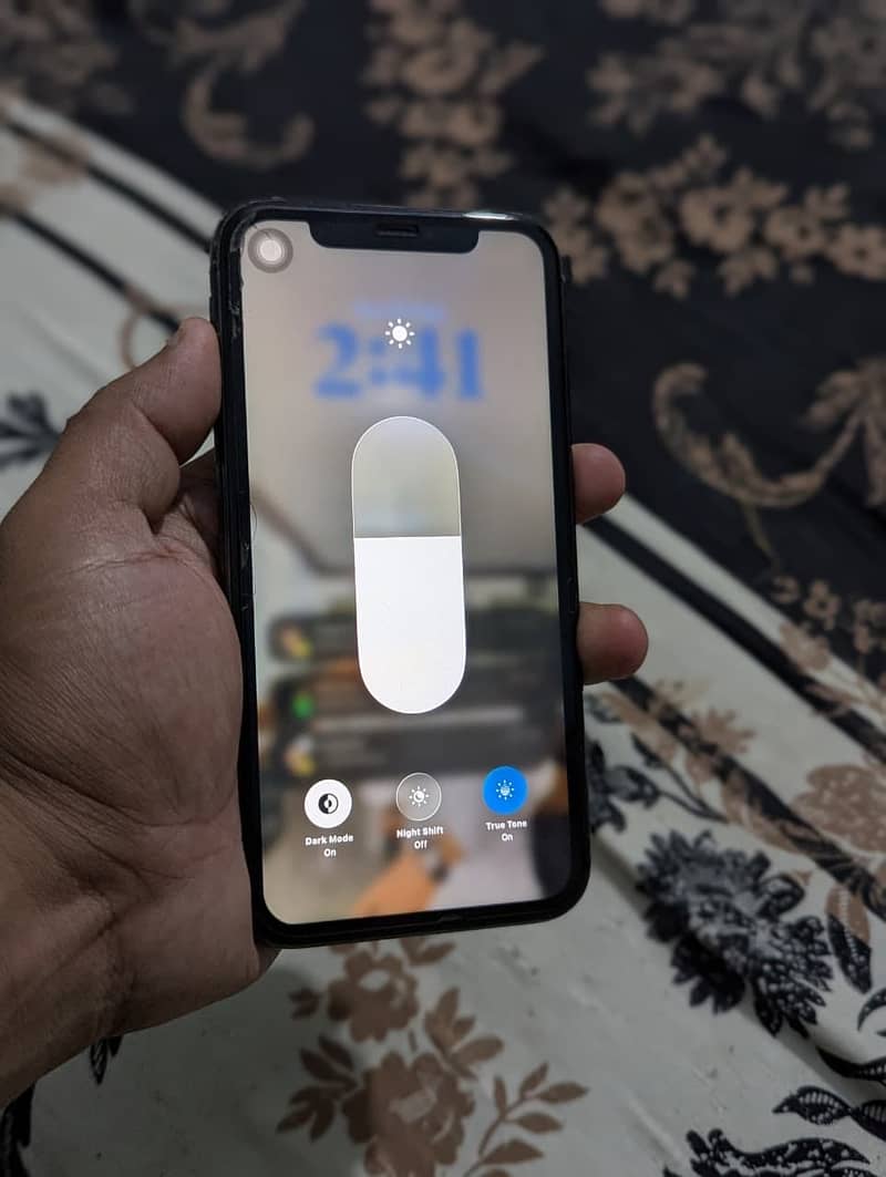 Apple iPhone 11 9