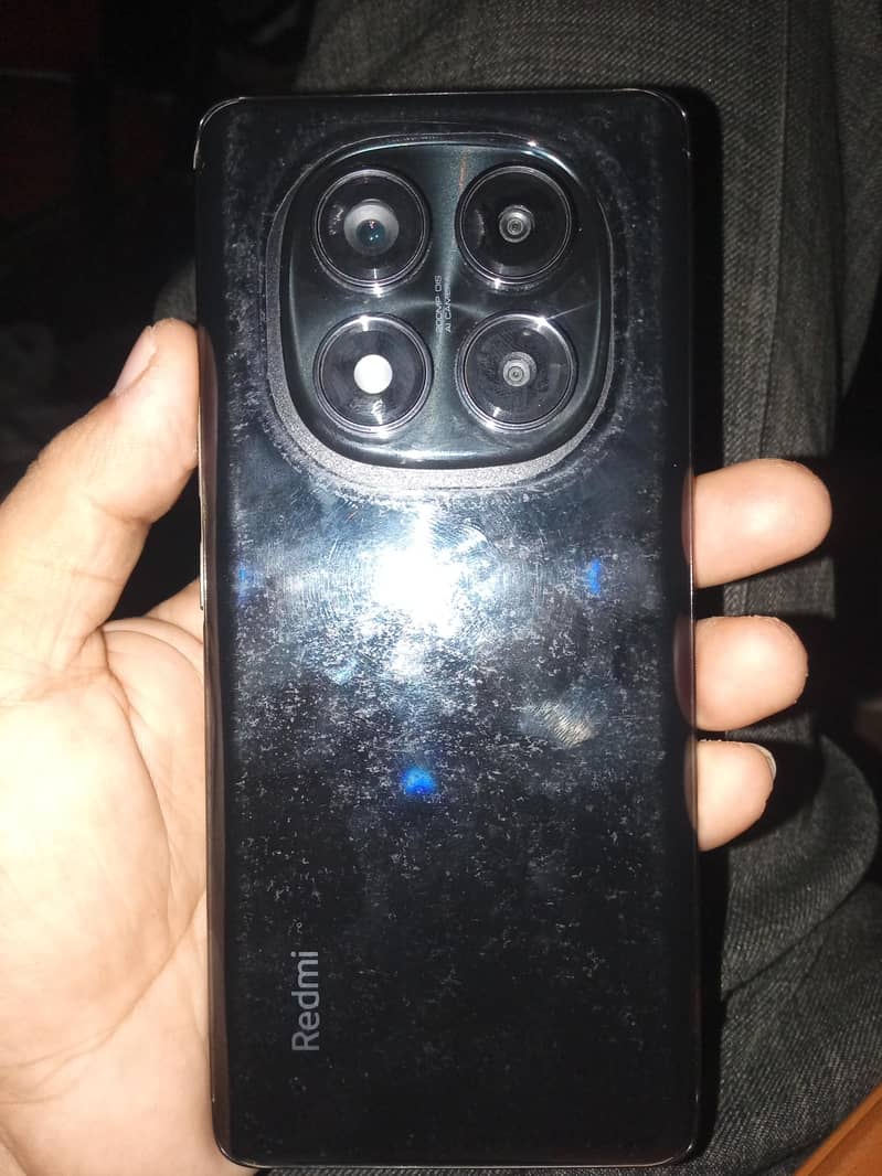Xiaomi Redmi Note 14 Pro 1