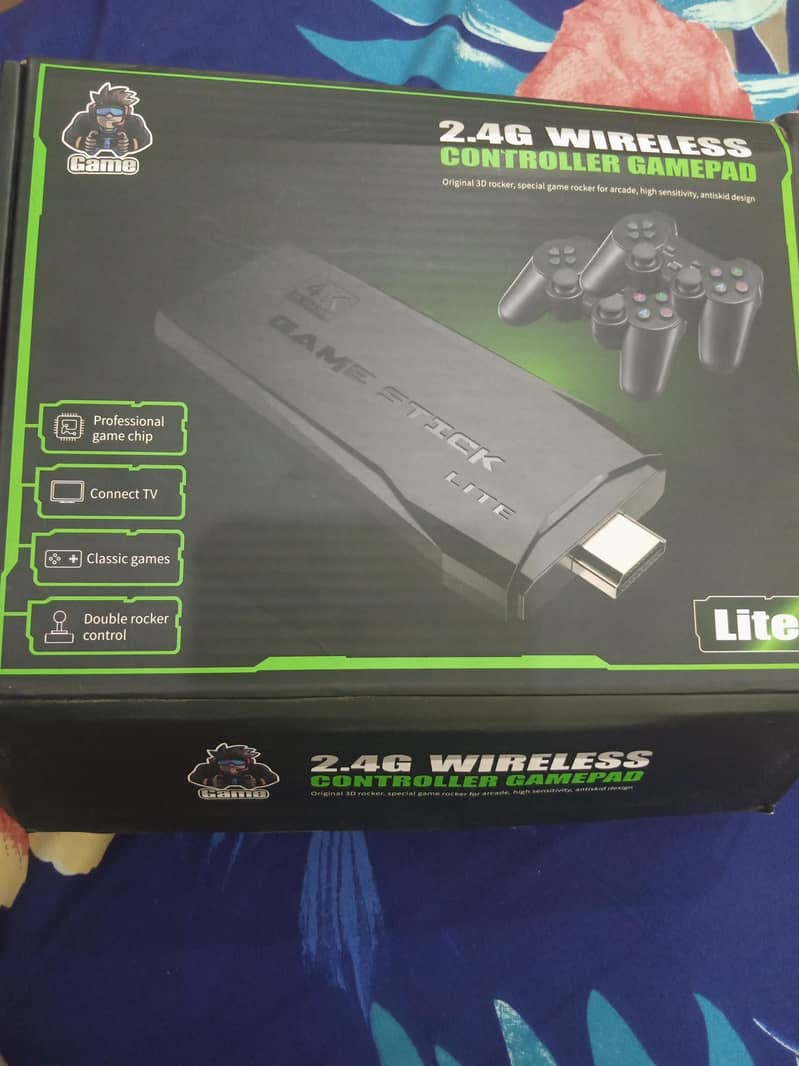 2.4G wireless controller gamepad 1