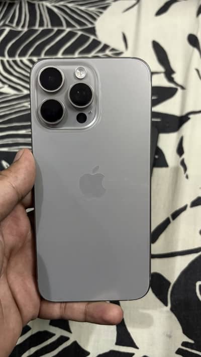 APPLE IPHONE 15 pro max /256gb URGENT SALE