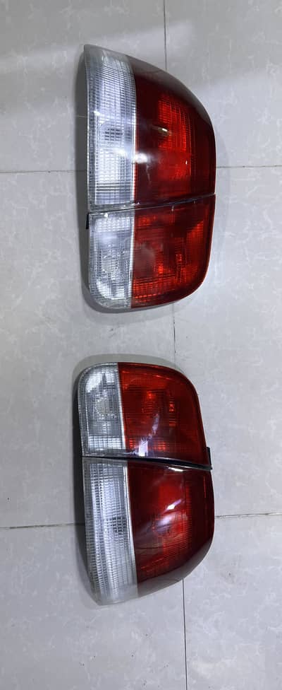 Honda civic 1996 to 1998 back lights