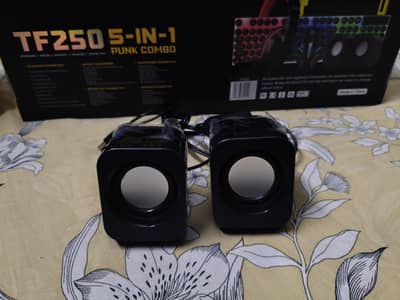 T-WOLF TF250 USB Multimedia Mini Speaker-Compact Stereo Desktop &