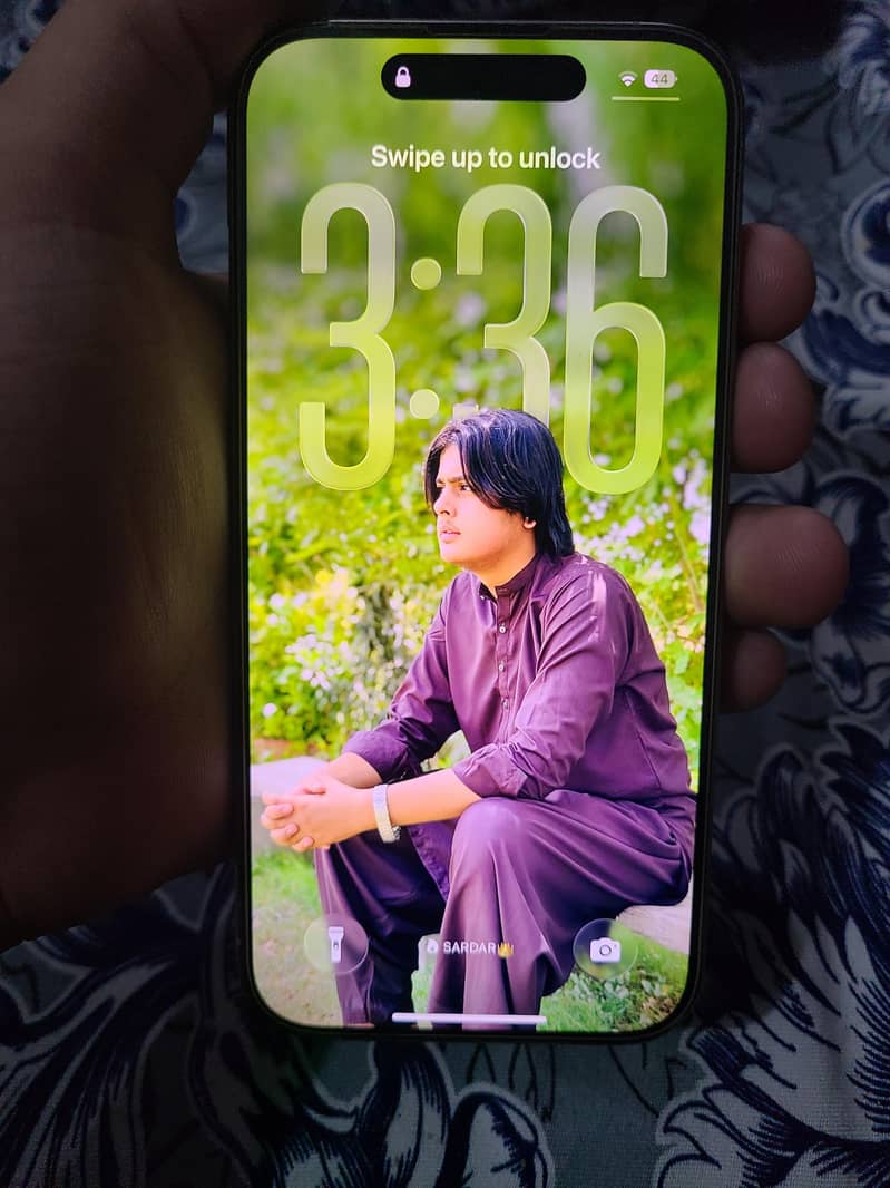 IPHONE 15 PRO JV 2