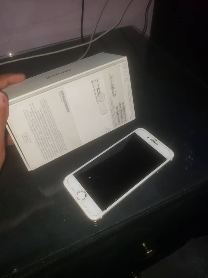 Apple iPhone 7 5