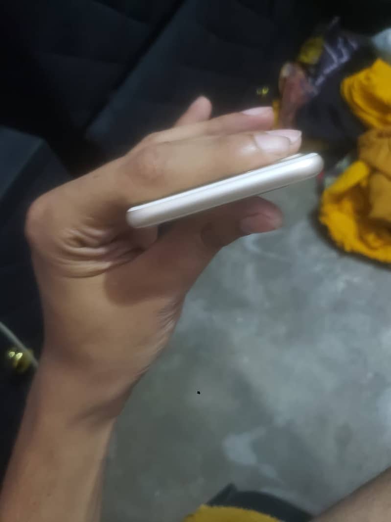 Apple iPhone 7 8