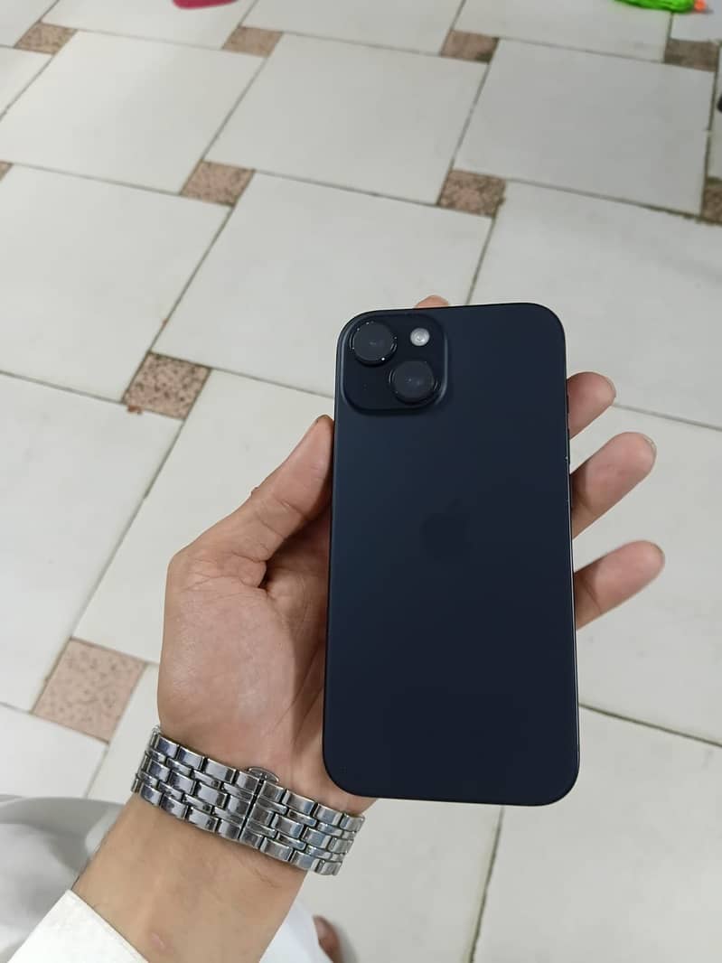 iPhone 15 (With Box) 1