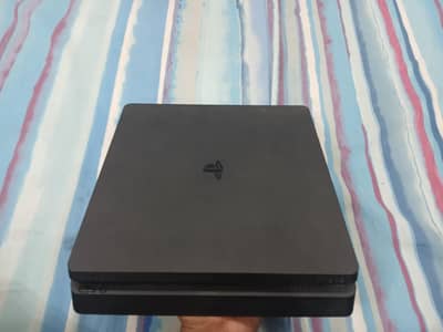 Playstation 4 slim sealed